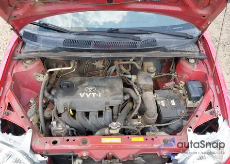 2001 Toyota Echo z USA, uszkodzony, nr VIN JTDBT123610123655